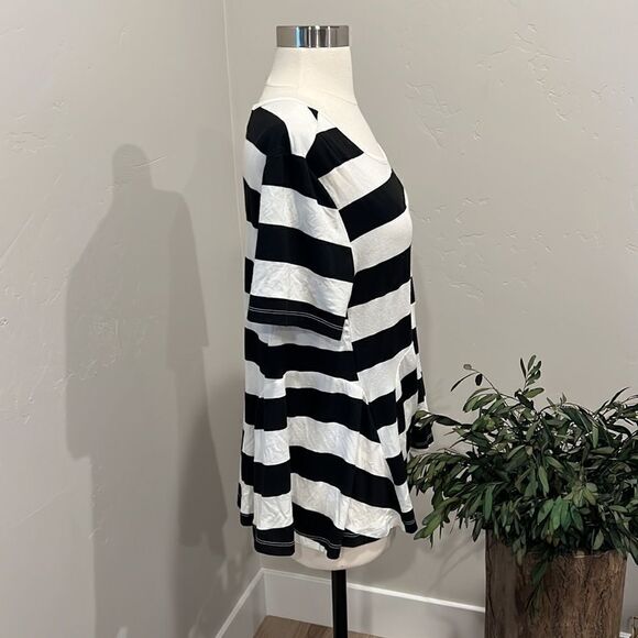 Everleigh Striped Flutter T-shirt  - Picture 6 of 8